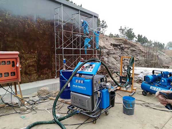 聚脲噴涂機JNJX-H5600(T)防腐噴涂